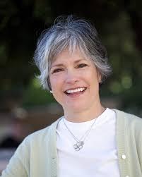 Even a little rain couldn't stop us from having an amazing time at our  Neighborhood Connection event last night! Members and potential members  came together for an evening full of laughter, great