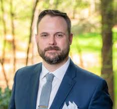 Josh Carruth's Instagram, Twitter & Facebook