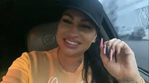 Another week in the glamorous life of Samantha Mack