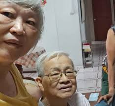 歡迎你來坐坐之拜訪日You are most welcome to the visit  ​​​​​imbs008班同學于14/07/24下午时分拜訪和慰問郭荣鎭同學。