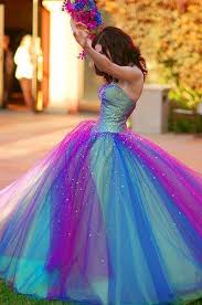 Brautkleid miss kelly, a linie, ivory, größe 36. Grosshandel Fantastische Kelly Devoto Bunte Brautkleider Sparkling Crystals Schatz Korsett Farbige Ballkleider Quinceanera Kleid Prom Party Kleider Von Alinabridal 91 71 Auf De Dhgate Com Dhgate