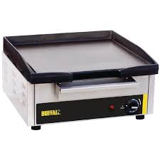 Hazte con una plancha de cocina eléctrica y podrás disfrutar de deliciosos platos todos los días. Plancha De Cocina Electrica Grande De Sobremesa Con Superficie Lisa Buffalo P109 Pepebar Com