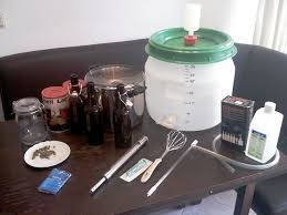 Ausstattung Fur Deinen Ersten Brautag V L N R Gefass Zum Hefestarten Aromahopfen Trockenhefe Gehopfter Malzextrakt Bier Brauen Bier Brauen Selber Bier
