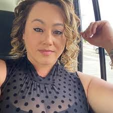 Joni Krueger's Instagram, Twitter & Facebook