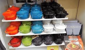 Mixed Berry Crumble In Le Creuset Mini Cocottes - Pretty In Pistachio