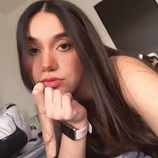 Fatima Bass's Instagram, Twitter & Facebook