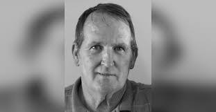 Christopher Barnhill's Instagram, Twitter & Facebook