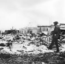 When tulsa is peppering tommy with questions, she asks his favorite movie. Rassenunruhen Weisser Lynchmob Bombardierte Tulsa Mit Terpentinballen Welt