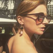 Gozde seda altuner yönetmenliğini yaptığı ve sitemize bulunan tüm filmler aşağıda listelenmiştir. Sadakatsiz Dizisi Gozde Seda Altuner Biyografi Biyografi Sitesi