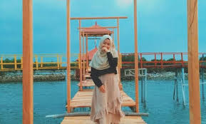 Daftar harga cream wajah dr pure original terbaru 2021. 20 Gambar Tempat Wisata Di Lamongan April 2021 Selain Wbl