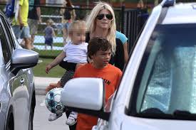 Asked what his children said to him following his big win, woods admitted during the press conference that he definitely didn't hear them over all. Elin Nordegren Spotted With Kids As Ex Tiger Woods Recovers From Crash