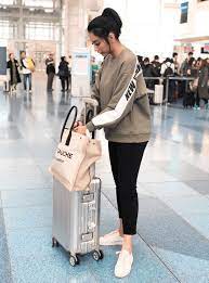 Comfortable Airport Outfits For Winter Travel Fashion Wanderer Travel Outfit Travel Packing Outfits Airport Travel Outfits