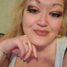 Sarah Jane McCartney (lashmillionaire)