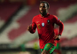 Fc bayern and osc lille agreed on a deal for the transfer of renato sanches (22) to the french first division club on friday. Liverpool Reach Agreement For Lille Star Renato Sanches