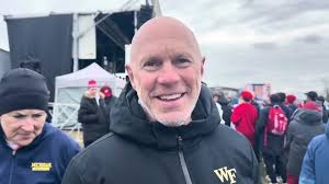 Graham Blanks Repeats, BYU Wins as Year of Ed Eyestone Continues at 2024  NCAA Cross Country Championships