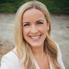 After a 12-year hiatus, I hit the slopes again and embraced 'get  comfortable being uncomfortable.' 🎿 Here are a few takeaways: