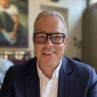 Brad Bartram's Instagram, Twitter & Facebook