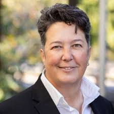 Kathy Delbridge's Instagram, Twitter & Facebook