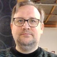 300+ perfiles de «Benning»