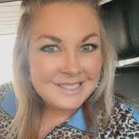 Angela Stearman's Instagram, Twitter & Facebook