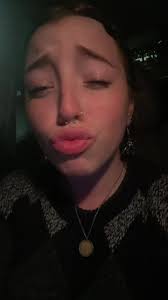 heart shaped kisses <3