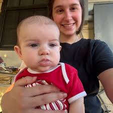 Is it normal for baby's movement to decrease at 27 weeks?