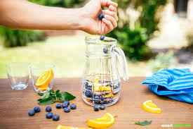 Infused Water 4 Rezepte Fur Erfrischendes Fruchtewasser