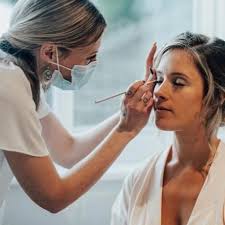 Karina Grace Scoffield Make-up Artist & Beauty