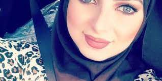 مدينة المكلا عاصمة إقليم حضرموت وعاصمة محافظة حضرموت ومركز مديريات ساحل حضرموت والهضبة وثالث أهم مدينة يمنية بعد صنعاء وعدن.تطل المدينة على البحر العربي ويقسمها خور المكلا إلى نصفين. Rama Almjali Almjalirama Perfil Pinterest