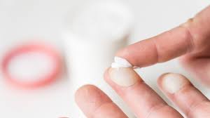 Bailey shares a chemical burn story involving essential oils, and teaches why uv rays + essential oils on skin can be a toxic mix. Why Not To Use Toothpaste On Burns Plus Home Remedies That Work