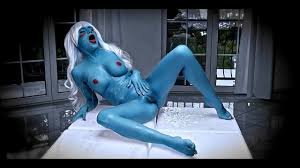 Hot alien Lady with beautiful feet masturbating and squirting all around -  XNXX.COM