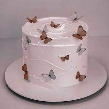 Aesthetic easy simple white minimalist cake dessert new year elegant. Pin On You Can T Forbid Delicious Life