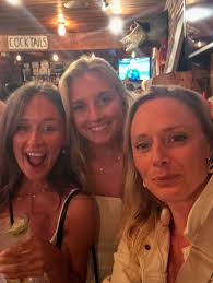 35 yesterday (always a bit behind🤣).... looking forward into the future as  I call in my best year yet ❤️ #actuallyshecan 📸 @dane.dupuis