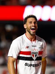 Calleri em ação pelo São Paulo