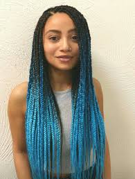 Black And Blue Box Braids On Dark Skin Omg Omg I Love This Capelli Con Treccine Africane Treccine Capelli Tinti