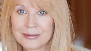 Daughter 'cut off' Reg in 1994