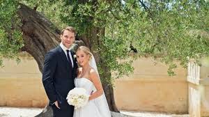 Since 2011, rae has continued to develop her youtube channel, which features various short films, web series, and other content created by people of color. Leute Manuel Und Nina Neuer Heiraten In Italienischer Kirche