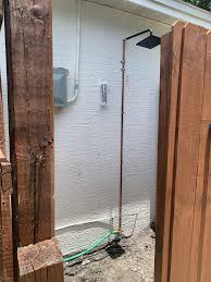 32 beautiful diy outdoor shower ideas: Diy Outdoor Shower Florida Diy Blog Fresh Mommy Blog
