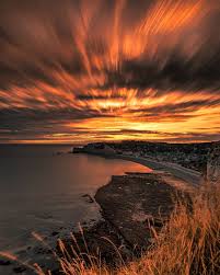 J L Photographie Fr Tout L Monde Veut Sauver La Planete Mais Personne Veut Descendre Les Poubelles Ca Sert A Rien De Tirer La Celestial Sunset Celestial Bodies