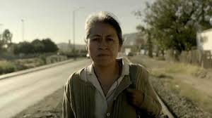 Sin señas particulares (non distinguishing features), her first feature film as a director, received the films in progress industry award at the san sebastian festival in 2018 and premiered in the world. Sin Senas Particulares Silencio Y Muerte En La Frontera Cultur Plaza