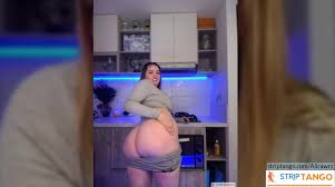 Love4Porn.com Presents Alirawrz Adult cam live chat at stripTango