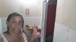 A YOUTUBER TAKES A GODDESS SOAK SHOWER 4kPorn.XXX