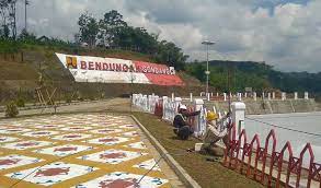 Nggak hanya menjadi penyangga pertanian masyarakat setempat, waduk gondang di karanganyar juga bakal dijadikan tempat wisata baru nih. Bendungan Gondang Senilai Rp657 Miliar Bakal Aliri 4 680 Ha Okezone Economy