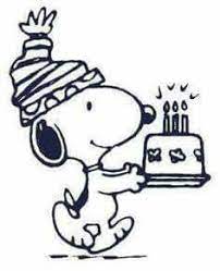 Snoopy Non E Un Basso Pero Auguri Di Compleanno Buon Compleanno Snoopy