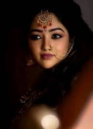 The chase after Mirage in the game of love