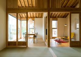 Traditional Japanese Flooring Mats Define The Proportions Of This House In Niigata Designed By Tokmoto Architectures Room Japan Interior House Updating House