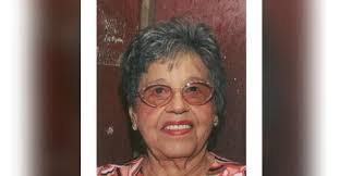 Clara Sams's Instagram, Twitter & Facebook