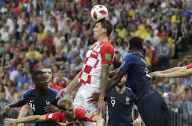 Für das finale gibt es nun einen favorisierten termin. Wm Finale 2018 Kroatiens Mandzukic Mit Erstem Eigentor Der Final Geschichte Fussball Stuttgarter Nachrichten