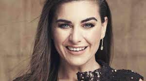 Ingrid cruz on wn network delivers the latest videos and editable pages for news & events, including entertainment, music, sports, science and more, sign up and share your playlists. El Yoga Tiene Con Cintura De Avispa A Ingrid Cruz