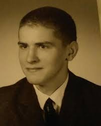 Mary Ingraham's Instagram, Twitter & Facebook